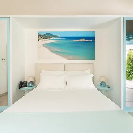 Hotel Oasi Blu Sardinia Santa Margherita di Pula Esterno foto