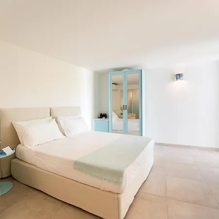 Hotel Oasi Blu Sardinia Santa Margherita di Pula Esterno foto