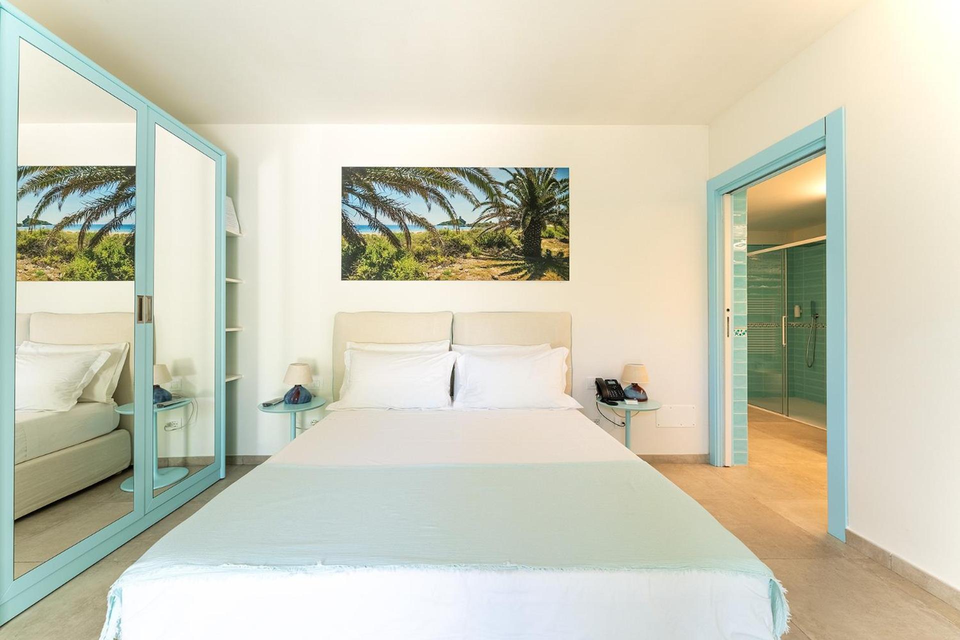 Oasi Blu Sardinia Hotel 5*