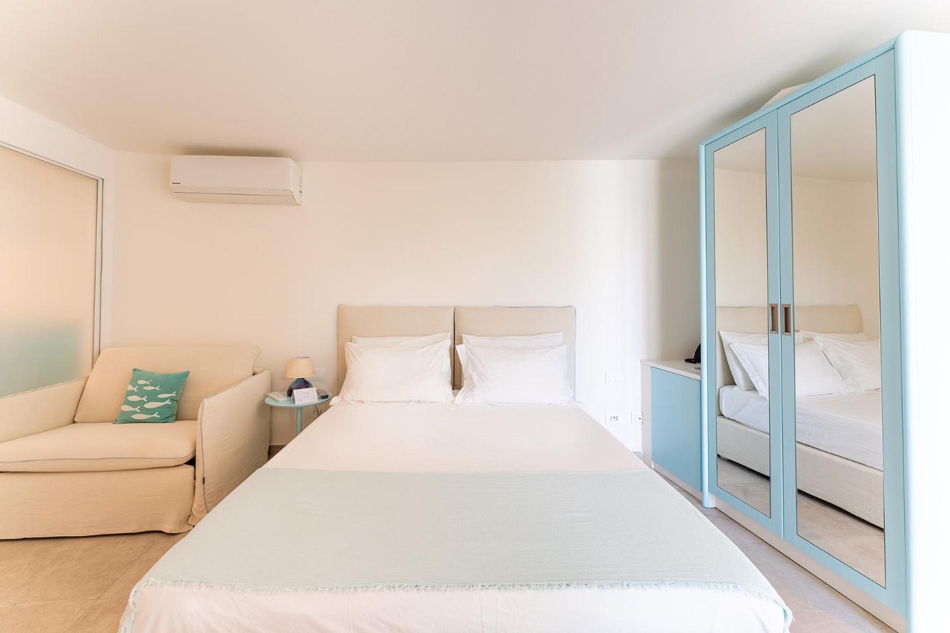 Oasi Blu Sardinia Hotel 5*